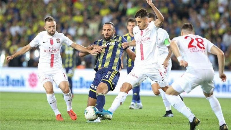 Nhận định soi kèo Antalyaspor vs Fenerbahce lúc 00h00 ngày 02/3/2026